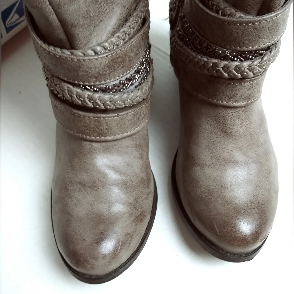 Not Rated Size 6 Gray Stone Knee High Boots Women's Side Zip Western Casual